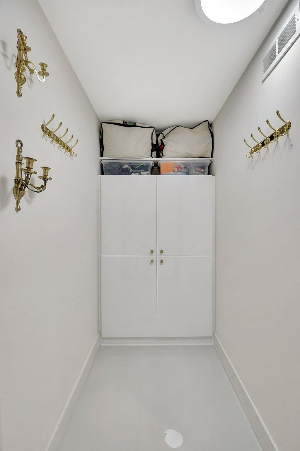 5440 N Ocean Drive, Unit 1002, Singer Island, FL 33404 Photo