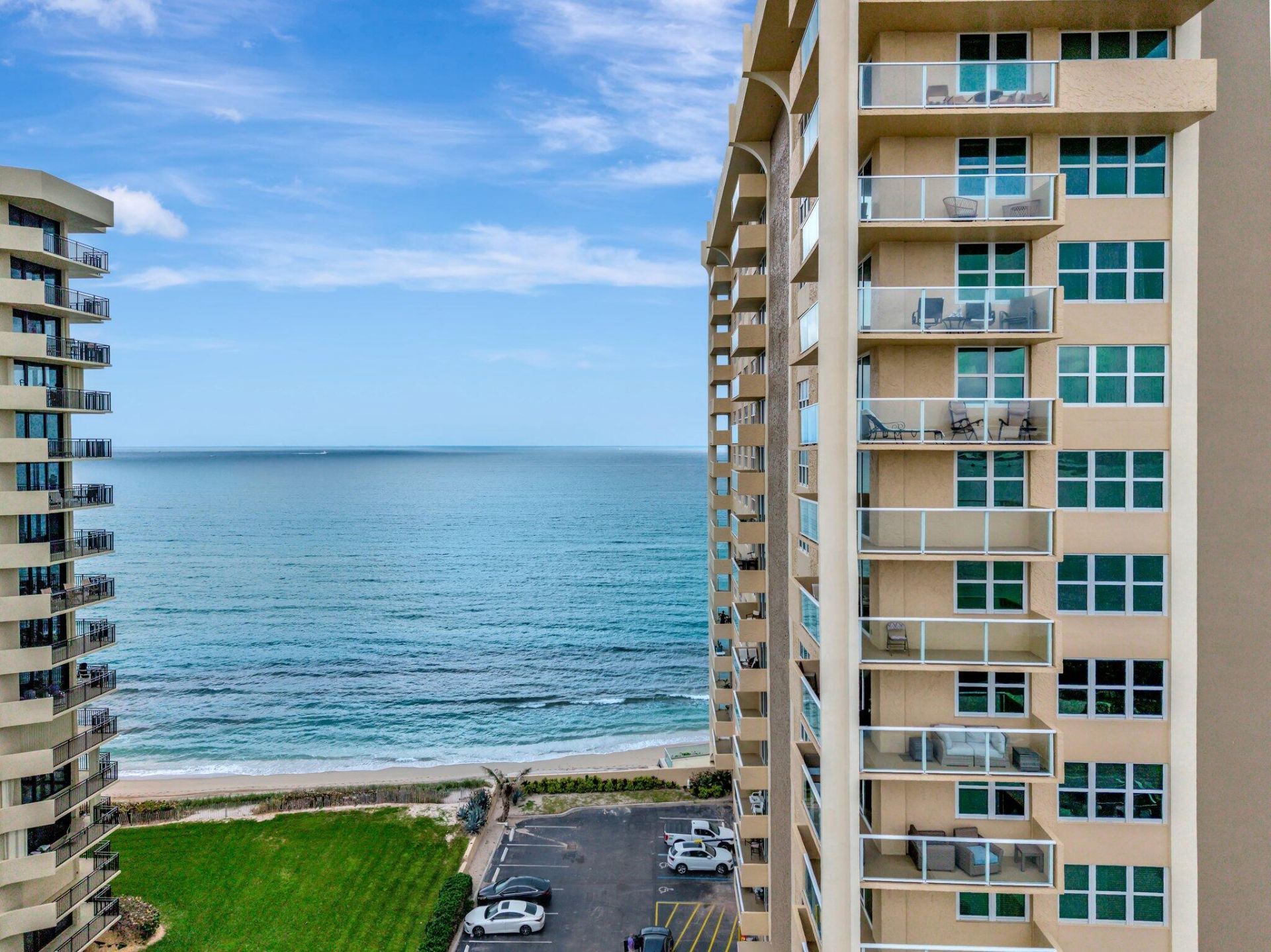 5440 N Ocean Drive, Unit 1002, Singer Island, FL 33404 Photo