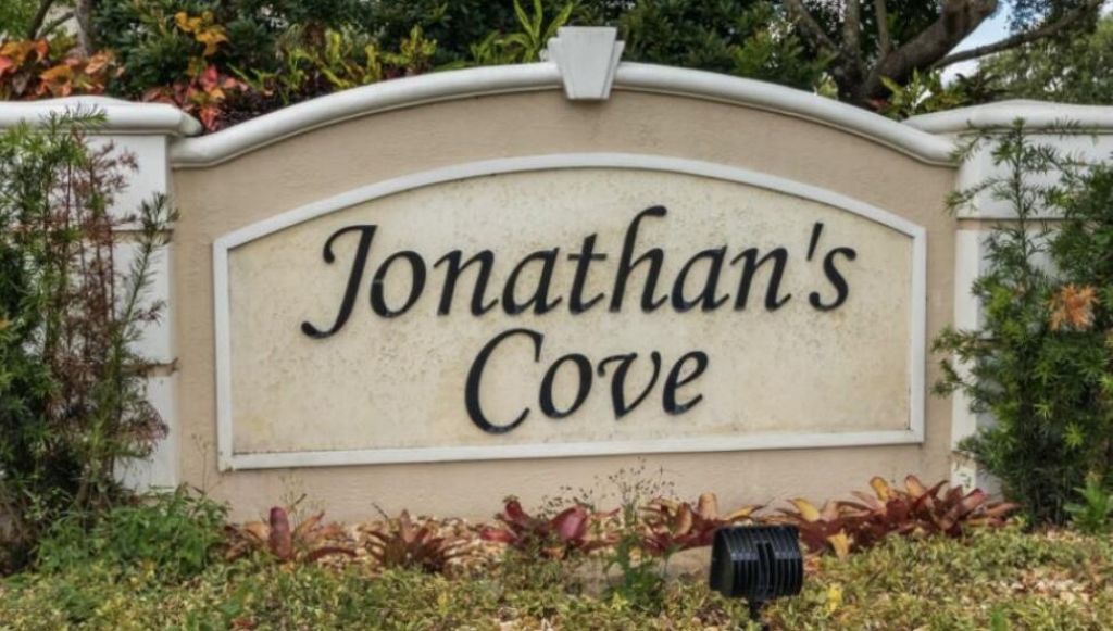 5079 N Palmbrooke Circle, West Palm Beach, FL 33417 Photo