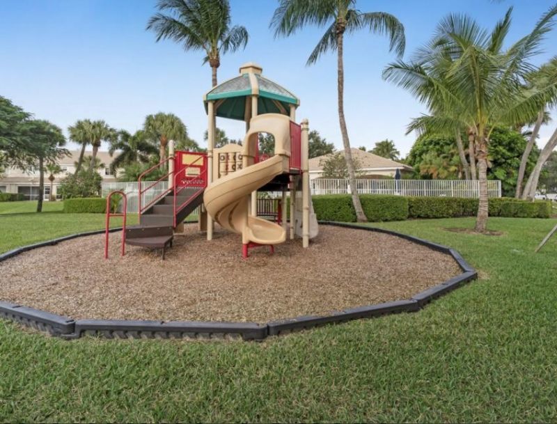 5079 N Palmbrooke Circle, West Palm Beach, FL 33417 Photo