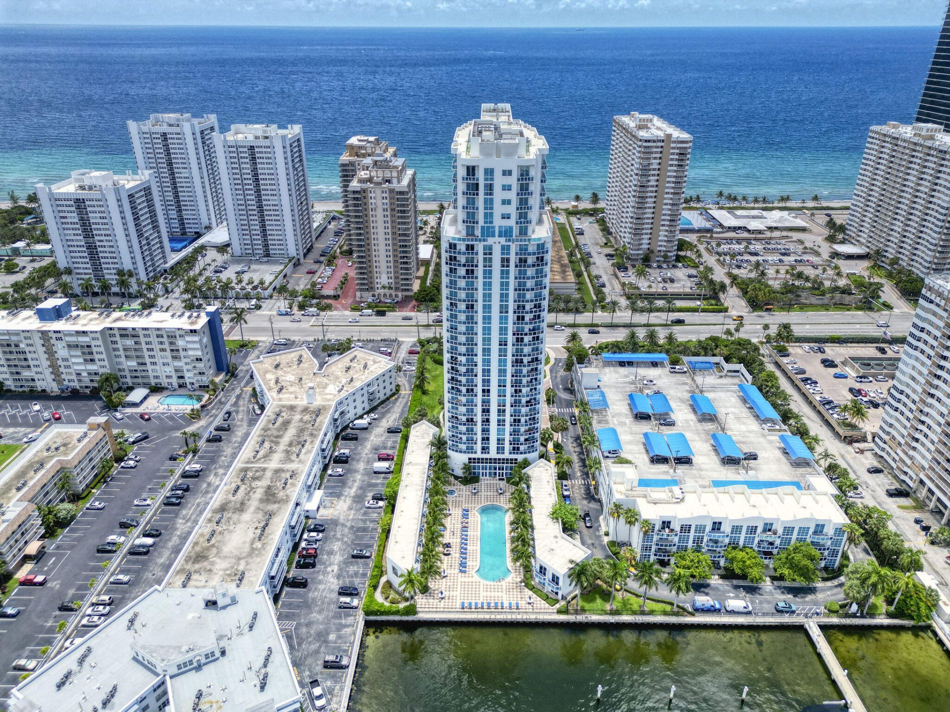 1945 S Ocean Drive, Unit 1803, Hallandale Beach, FL 33009 Photo
