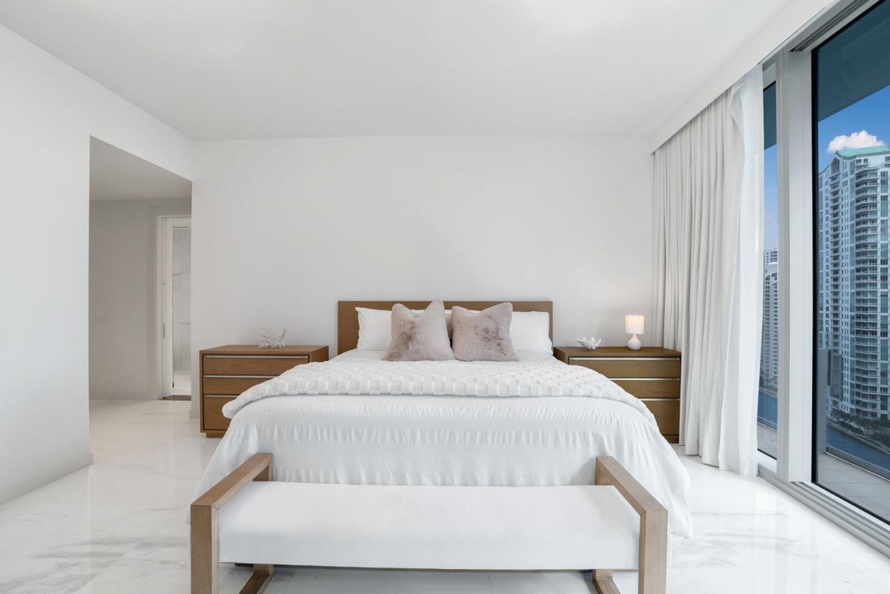 300 Biscayne Boulevard Way, Unit 2004, Miami, FL 33131 Photo