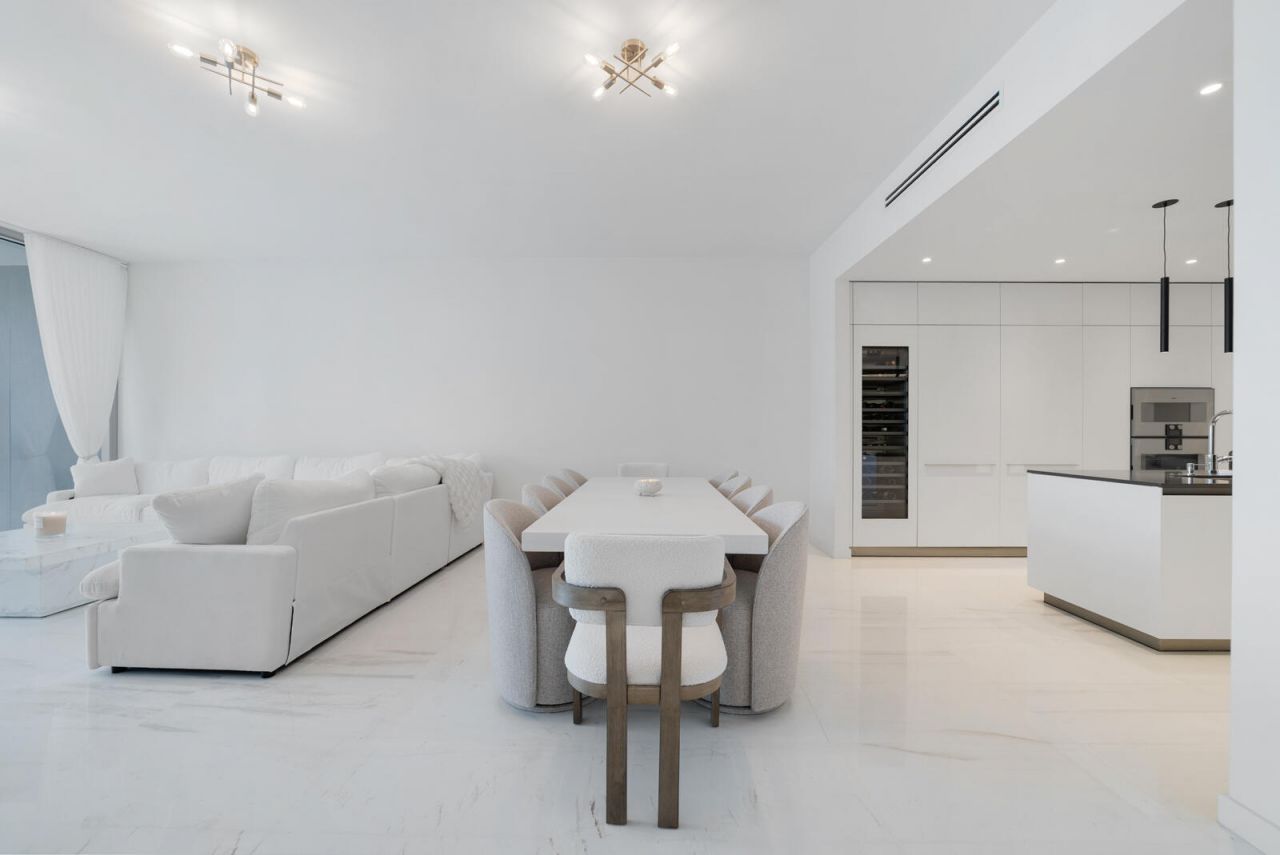 300 Biscayne Boulevard Way, Unit 2004, Miami, FL 33131 Photo