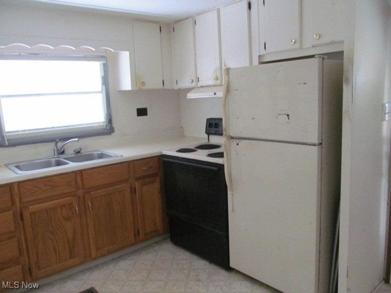 9735 Chillicothe Road, Unit 30, Kirtland, OH 44094 Photo 8