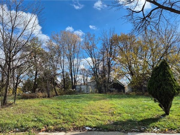 5728 Hamlet Avenue, Cleveland, OH 44127