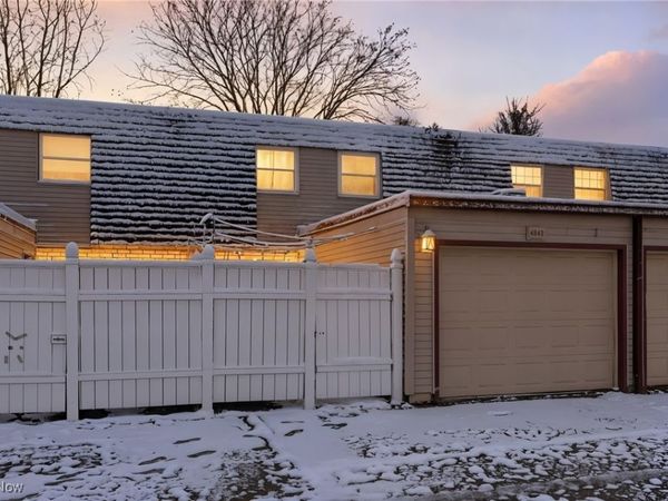 4242 Bennington Boulevard, Brunswick, OH 44212