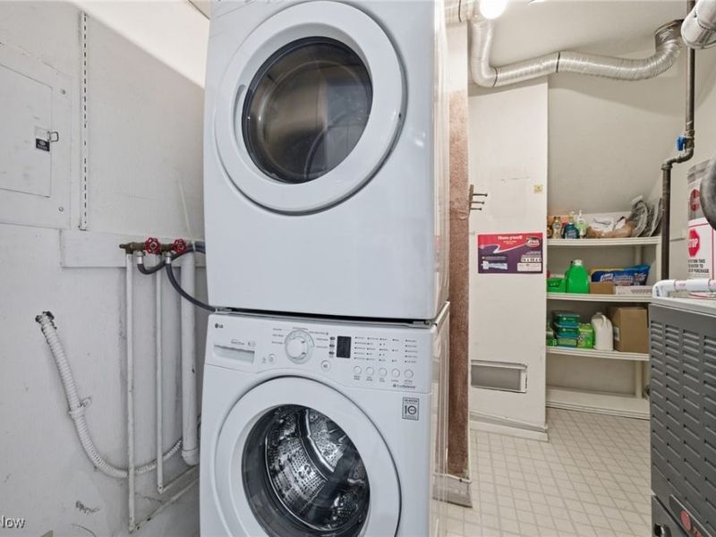 4242 Bennington Boulevard, Brunswick, OH 44212 Photo 14