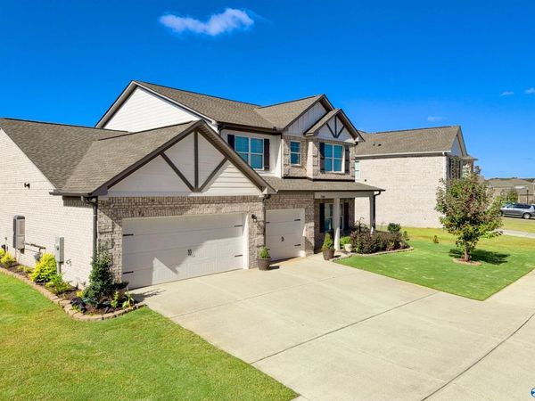 7588 Addison Drive, Huntsville, AL 35806