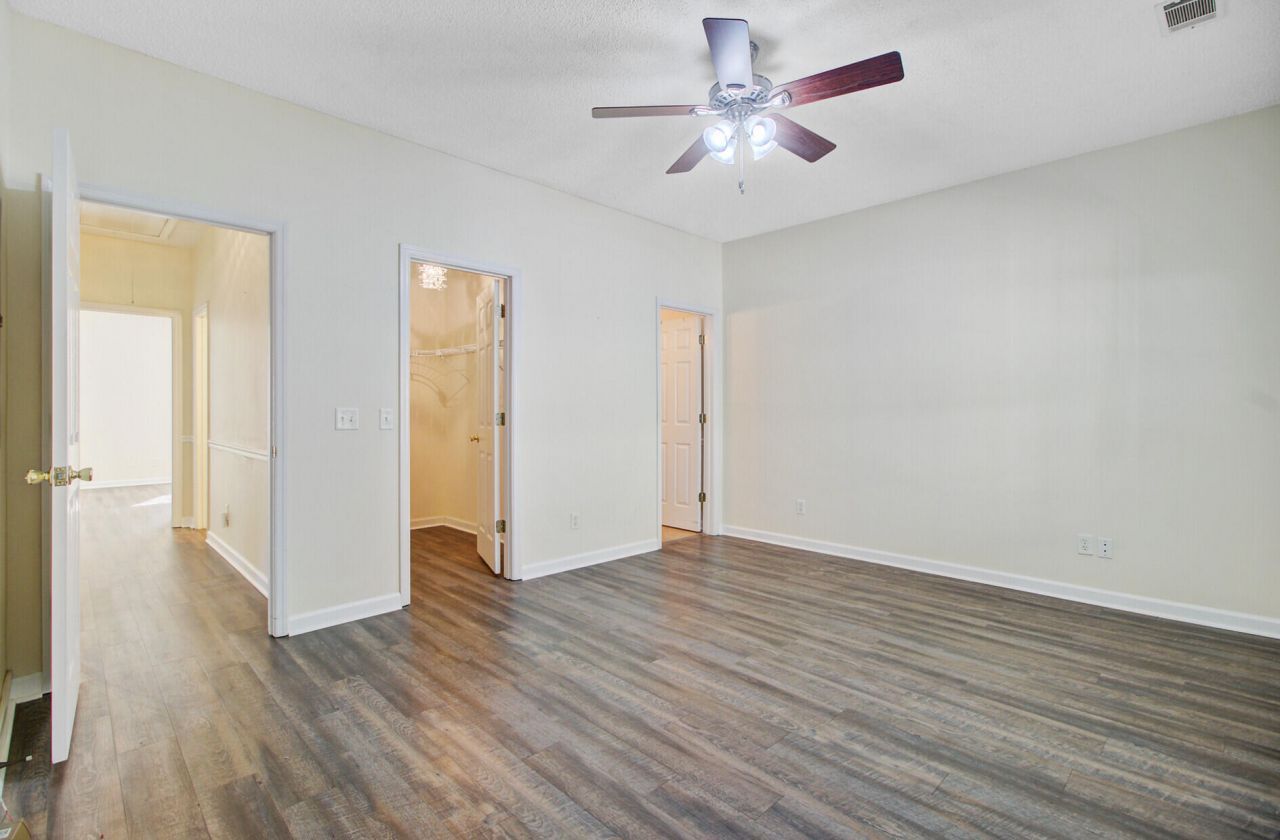 100 Bridgetown Road Photo 23