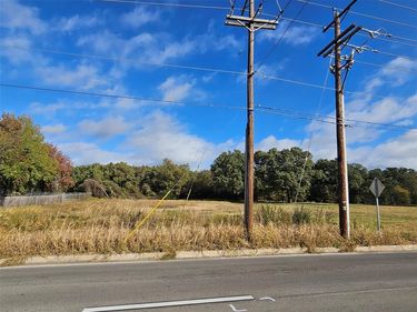 7609 John T White Road, Fort Worth, TX 76120