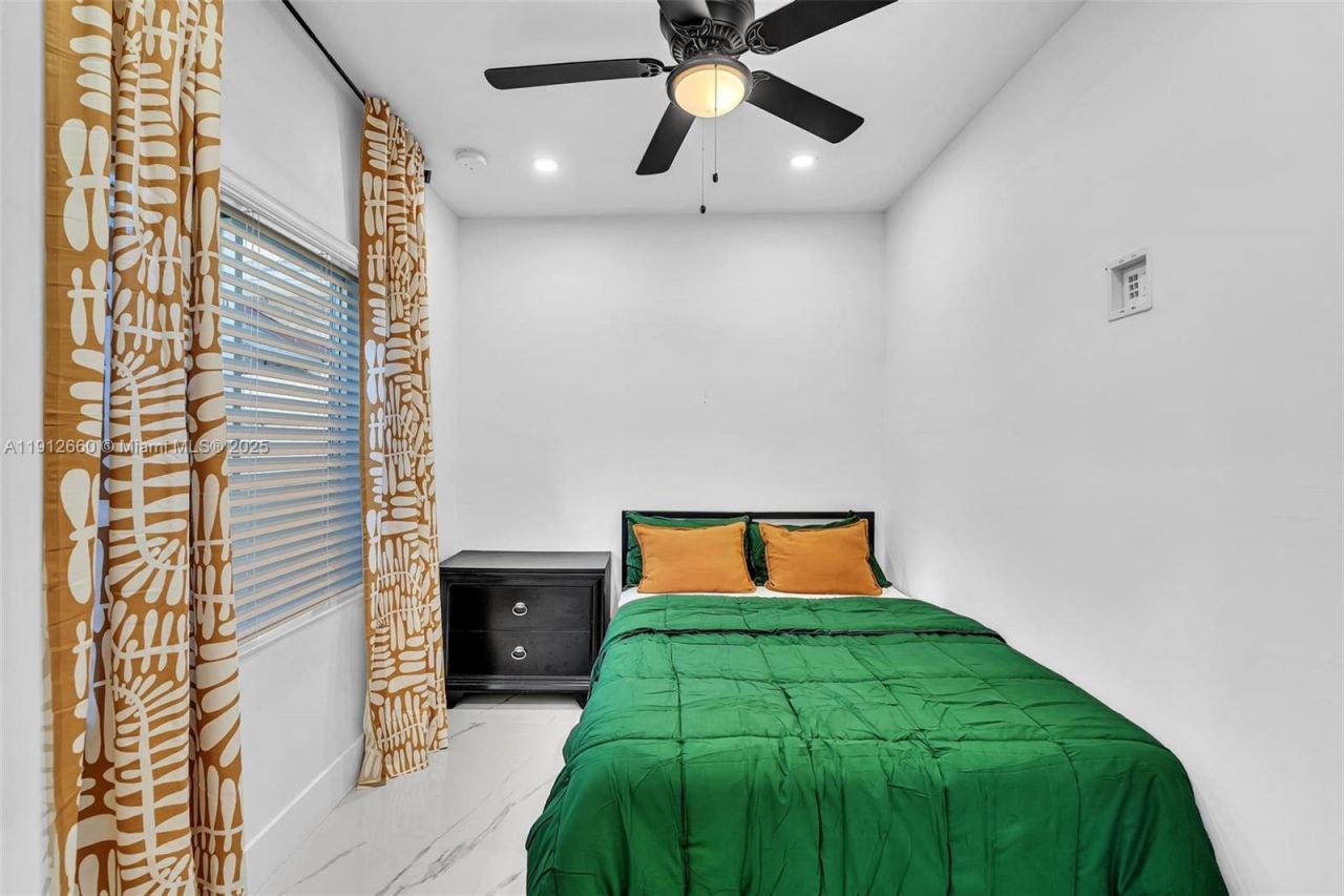 797 NW 35th St, Miami, FL 33127 Photo