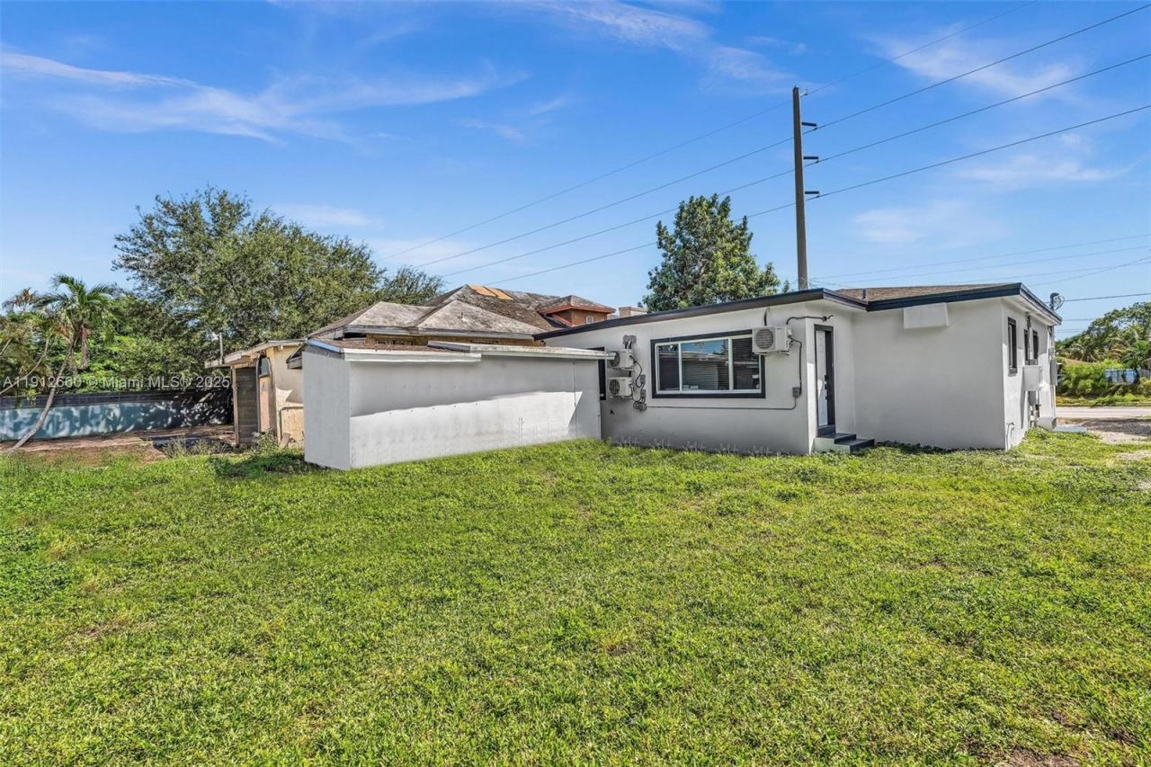 797 NW 35th St, Miami, FL 33127 Photo