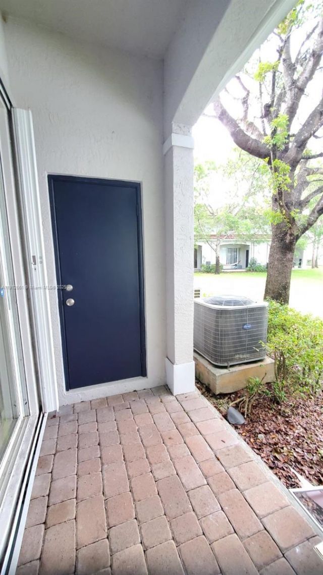 8222 SW 27th St, Unit 103, Miramar, FL 33025 Photo