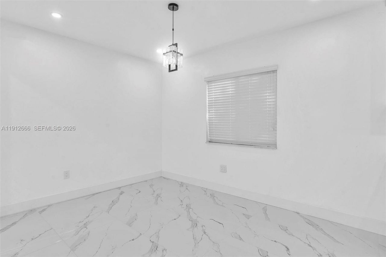 5850 NE 3rd Ave, Miami, FL 33137 Photo
