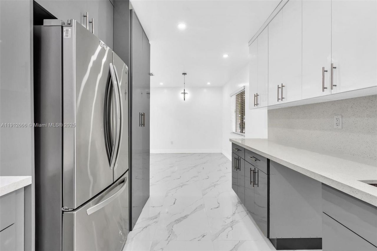 5850 NE 3rd Ave, Miami, FL 33137 Photo