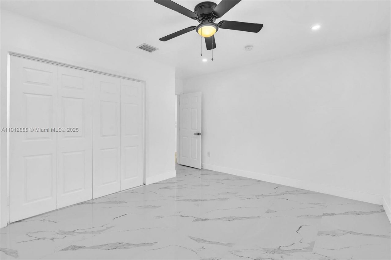 5850 NE 3rd Ave, Miami, FL 33137 Photo