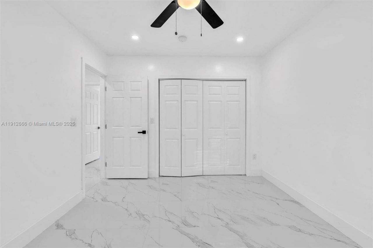 5850 NE 3rd Ave, Miami, FL 33137 Photo