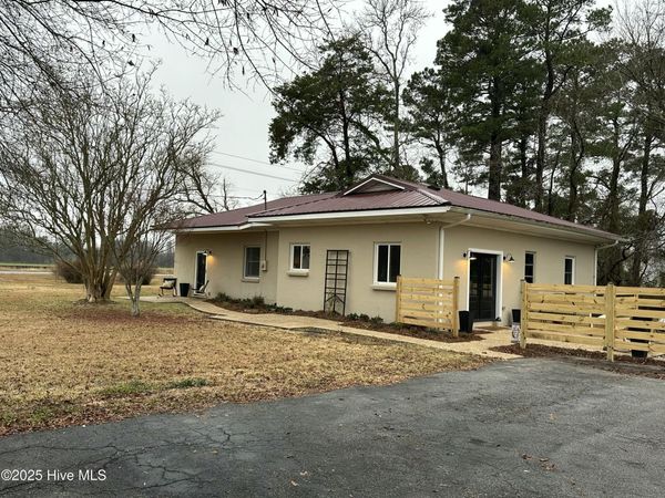 111 Asbury Road, Cove City, NC 28523