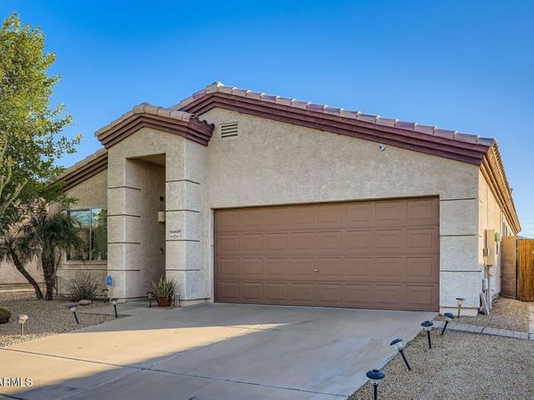 10605 E FLOWER Avenue, Mesa, AZ 85208