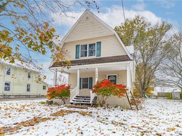 1706 East Avenue, Barker, NY 14012