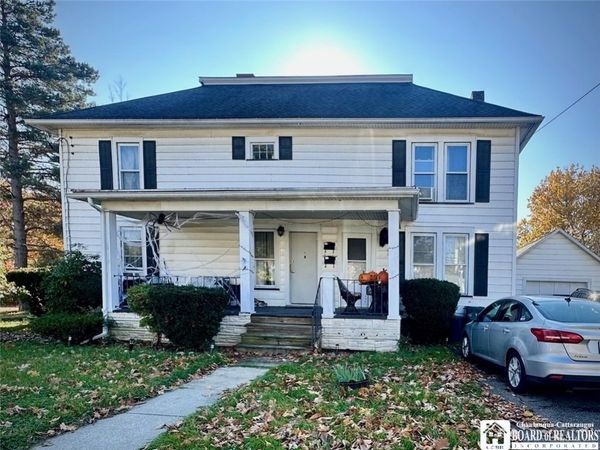 17 Christy Street, Silver Creek, NY 14136