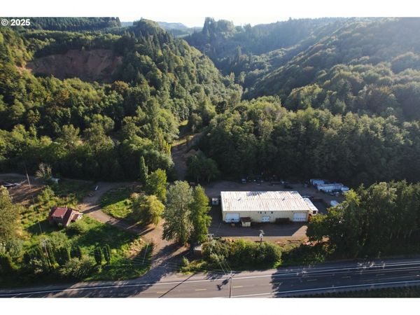 12592 HIGHWAY 30, Clatskanie, OR 97016