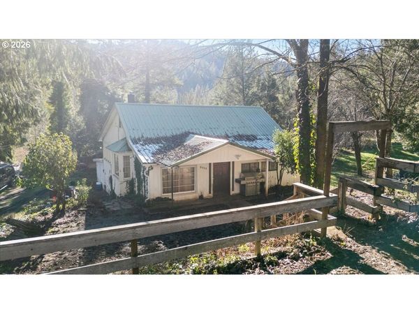 2680 S UMPQUA RD, Tiller, OR 97484
