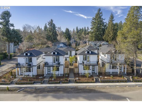 311 E AVE, Unit C7, Lake Oswego, OR 97034