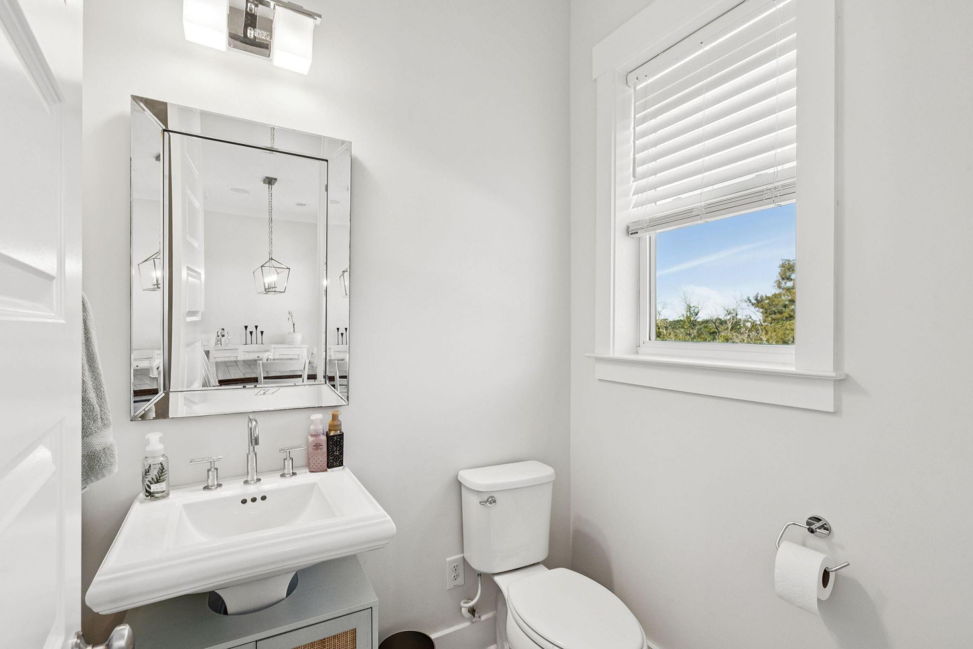 2135 Tides End Road Photo 19