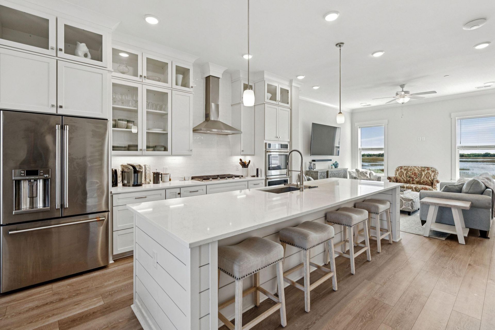 2135 Tides End Road Photo 6