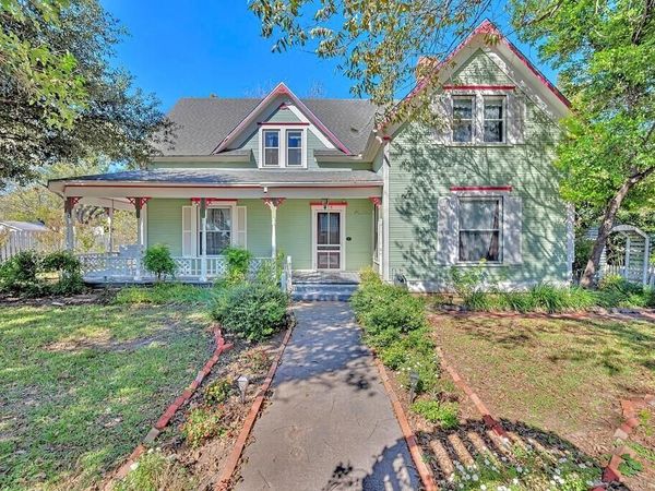 515 Hackberry Street, Clifton, TX 76634