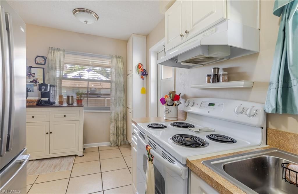 257 Briar Ct , Lehigh Acres, FL 33936 Photo