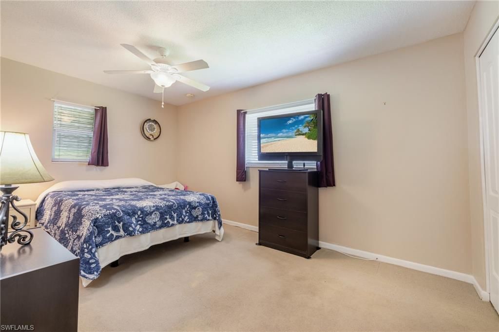 257 Briar Ct , Lehigh Acres, FL 33936 Photo