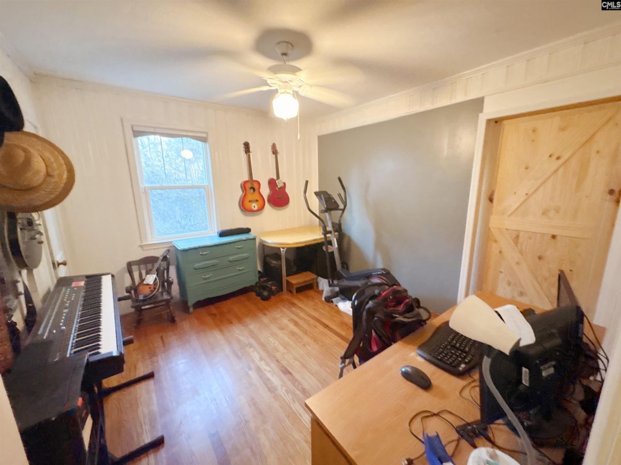 305 Summerlea Drive Photo 13