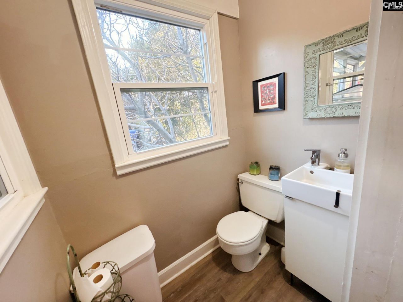 305 Summerlea Drive Photo 19