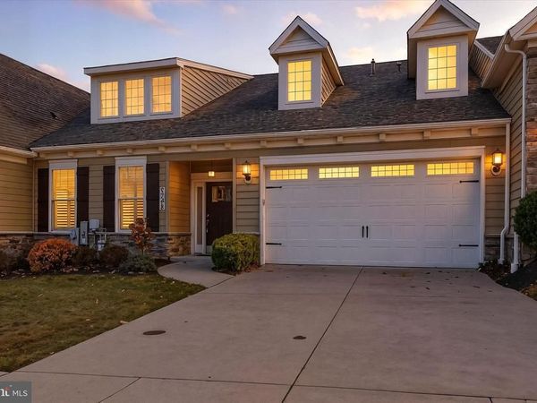 2748 VISTAS DRIVE, Unit 11, MANCHESTER, MD 21102