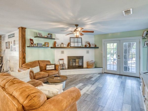1117 County Road 132B, Kingsland, TX 78639
