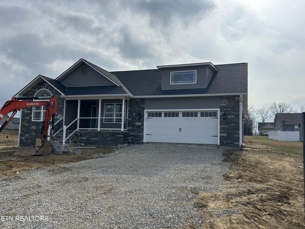 815 Colby Circle, Crossville, TN 38571