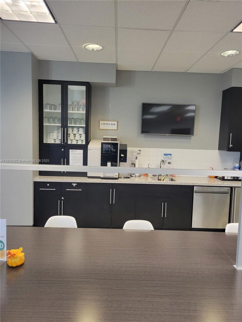 9160 Forum Corporate Parkway, Fort Myers, FL 33905 Photo