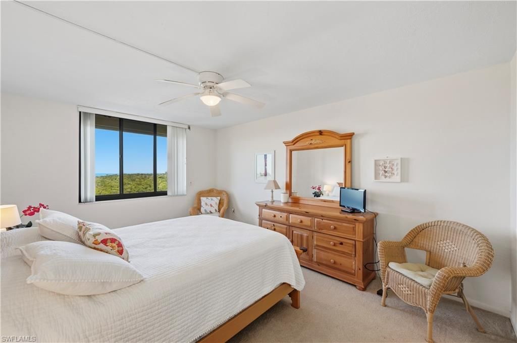 11 Bluebill Ave, Unit 404, Naples, FL 34108 Photo