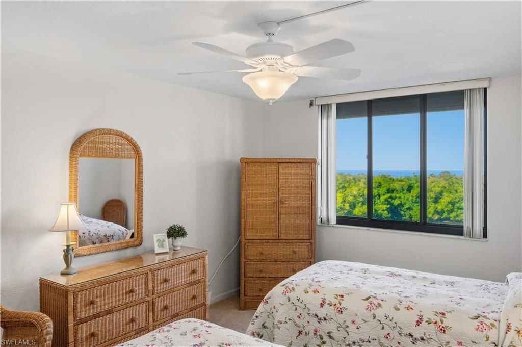 11 Bluebill Ave, Unit 404, Naples, FL 34108 Photo