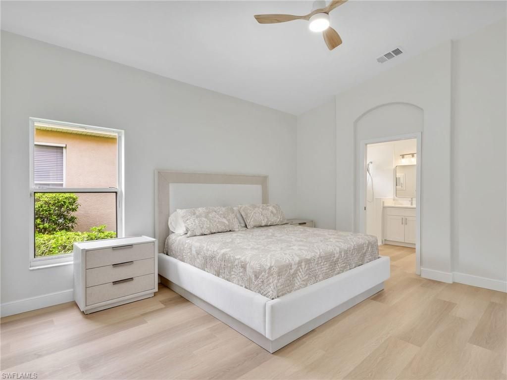 92 Glen Eagle Cir, Naples, FL 34104 Photo