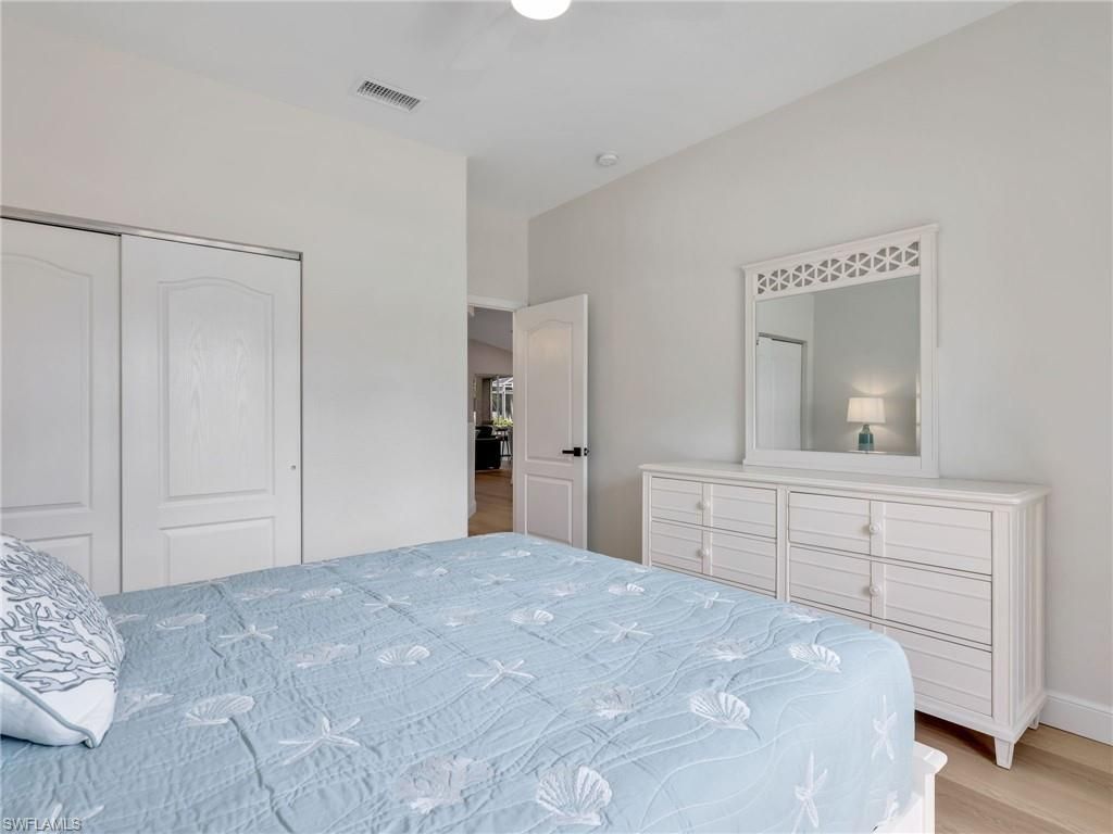 92 Glen Eagle Cir, Naples, FL 34104 Photo
