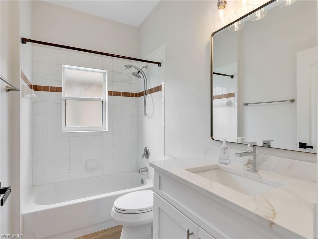 92 Glen Eagle Cir, Naples, FL 34104 Photo