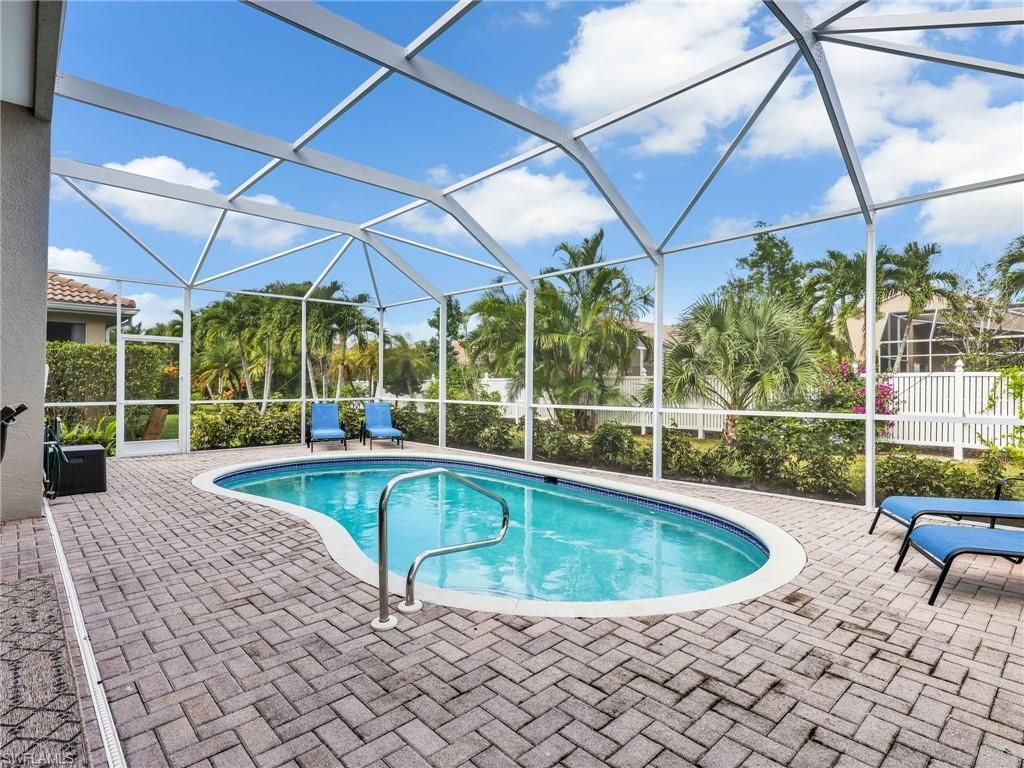 92 Glen Eagle Cir, Naples, FL 34104 Photo