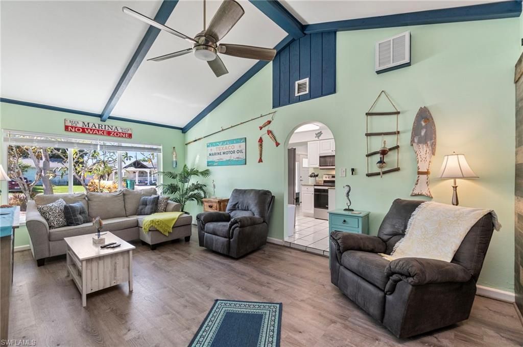 11 2nd St, Bonita Springs, FL 34134 Photo