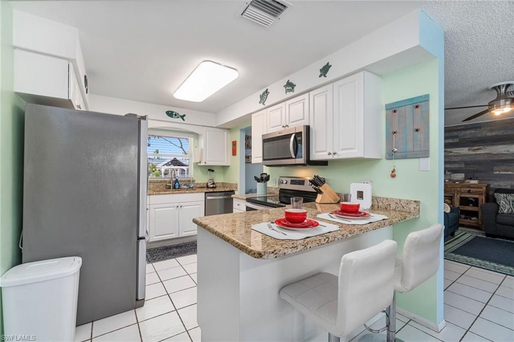 11 2nd St, Bonita Springs, FL 34134 Photo