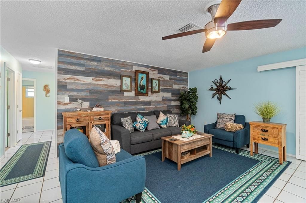 11 2nd St, Bonita Springs, FL 34134 Photo