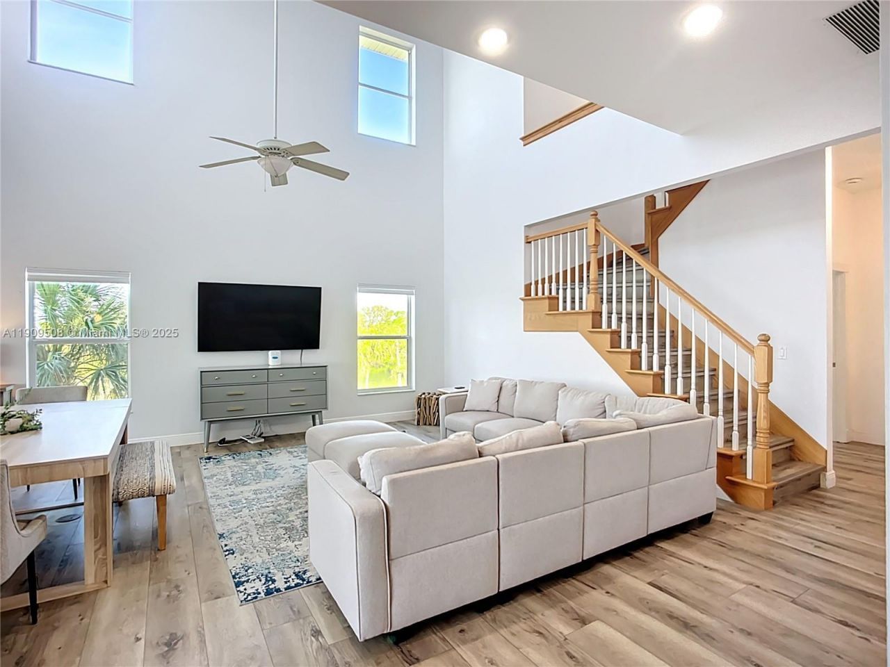 2424-2426 Bay Drive, Bradenton, FL 34207 Photo