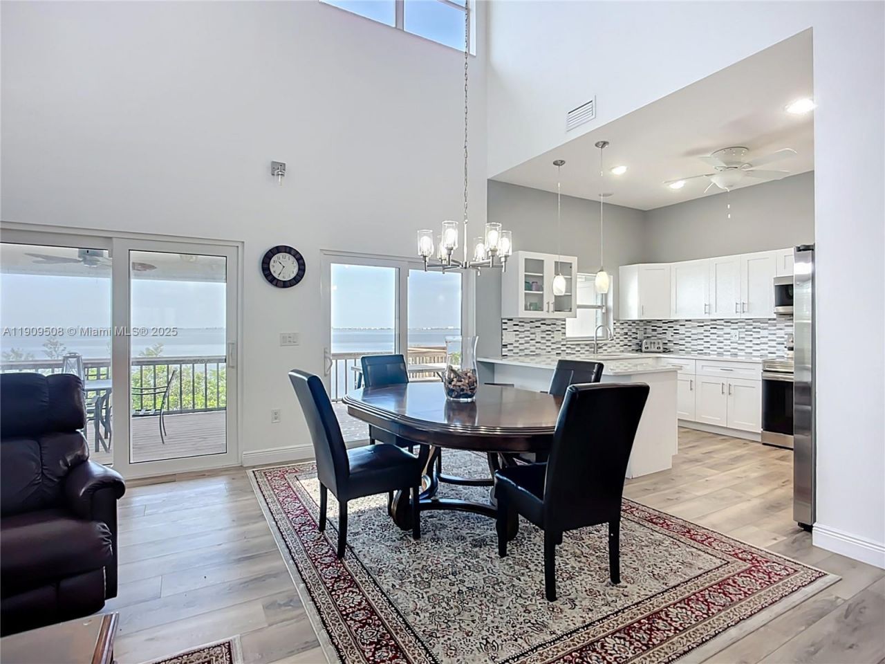 2424-2426 Bay Drive, Bradenton, FL 34207 Photo